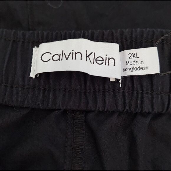 NWT Calvin Klein Shorts Multiple Pockets  BLACK SHORTS Size 2XL - Picture 8 of 9